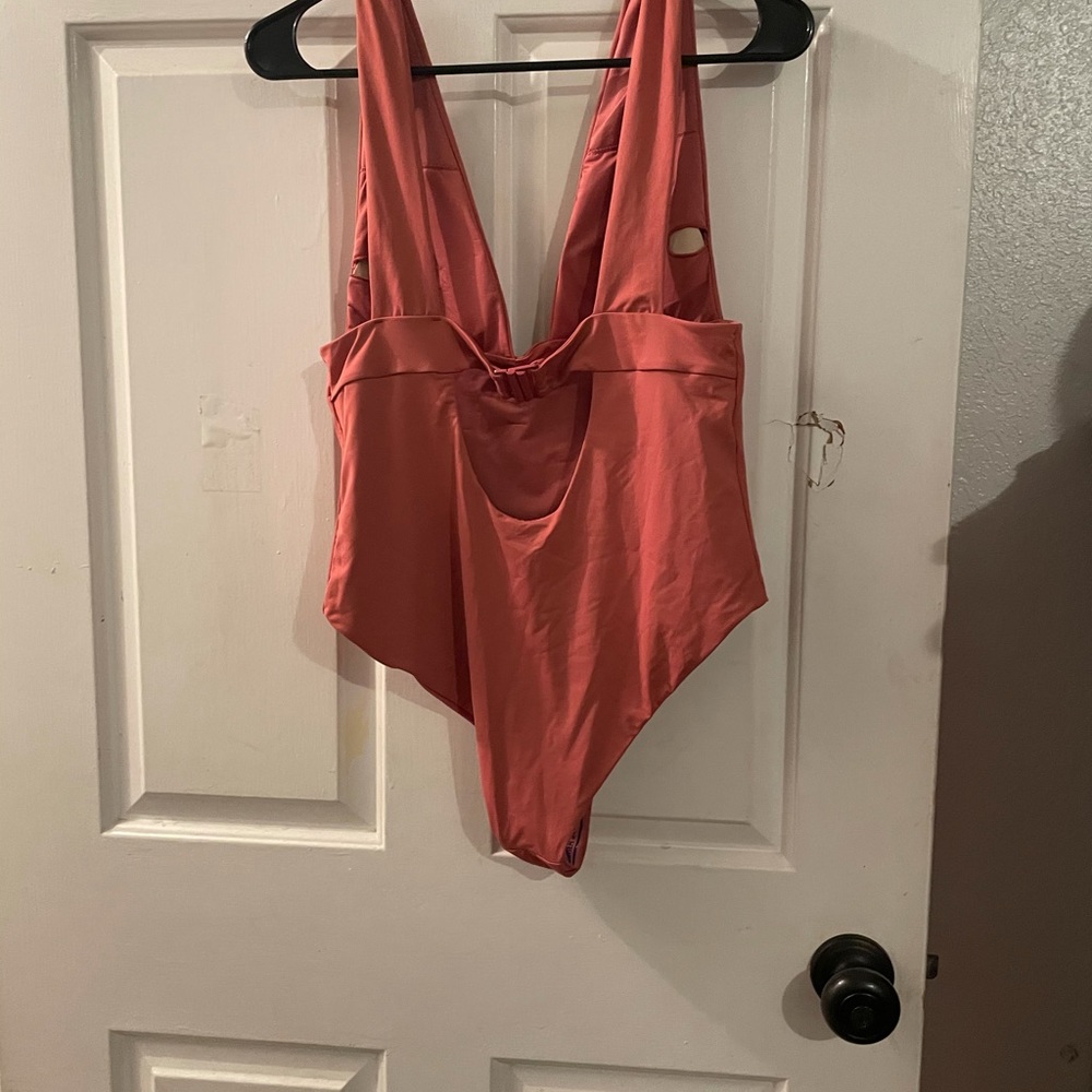 Zara swimsuit - Picture 3 of 5